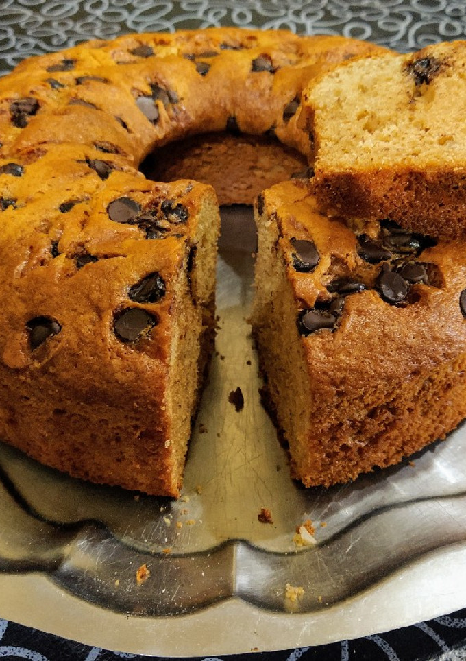 Una foto de Torta fácil y húmeda de bananas Ali