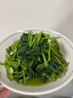 🧄蒜炒地瓜葉 的食譜成品照片