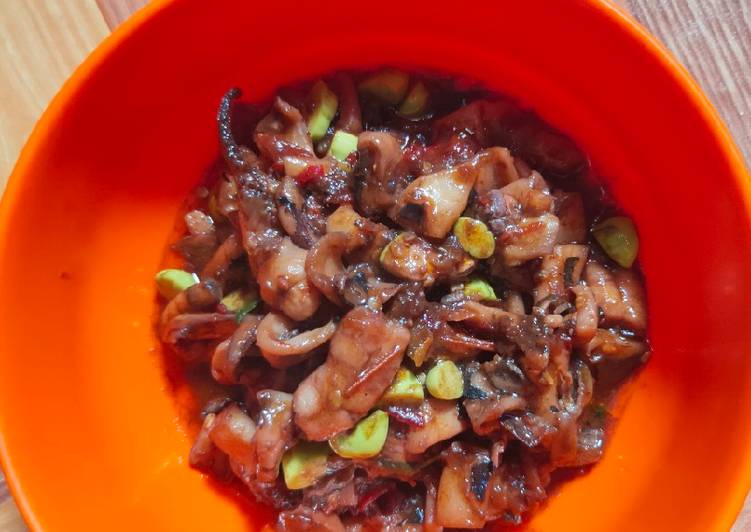 Langkah Mudah untuk meracik Sambal cumi feat. petai lokal Kalimantan Lezat