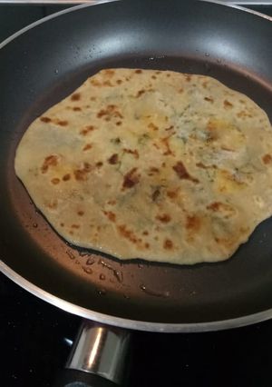 A picture of Aloo parathas.