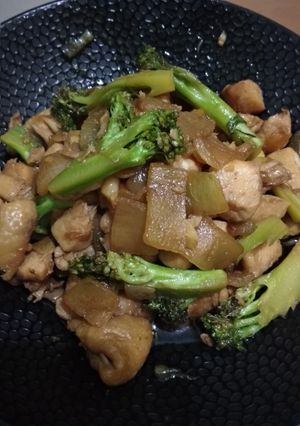 Foto resep Ayam brokoli saus teriyaki