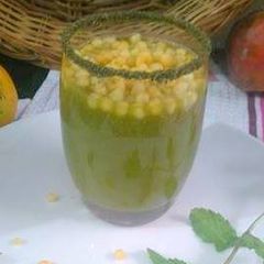 A picture of Desi style jaljeera.