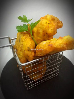 Una foto de Buñuelo de judías y jamón serrano