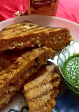 A picture of Grilled Mayo Bread Pakoda.
