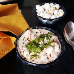 A picture of Makhana Raita.