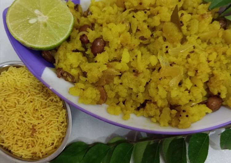 Step-by-Step Guide to Prepare Homemade Kanda Poha