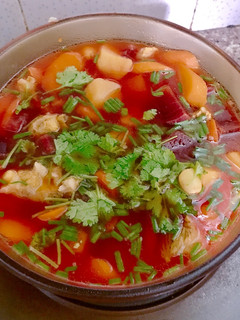A picture of Nutritious Beetroot, Potato, Carrot, and Lotus Seed Soup.