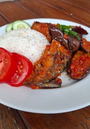 Foto resep Ikan Balado Terong Ungu