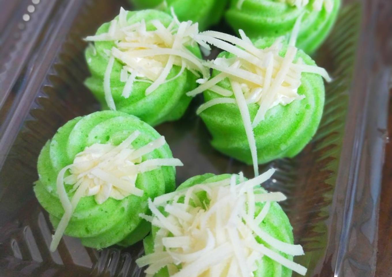 Bolu pandan keju