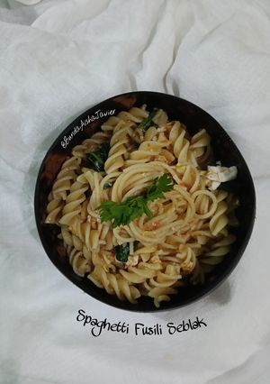 Foto resep Spaghetti Fusili Seblak