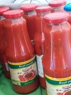 O poză a rețetei Suc de roșii pentru iarnă.