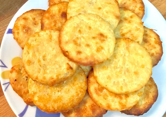 Receta de galletas saladas de queso estilo Numar