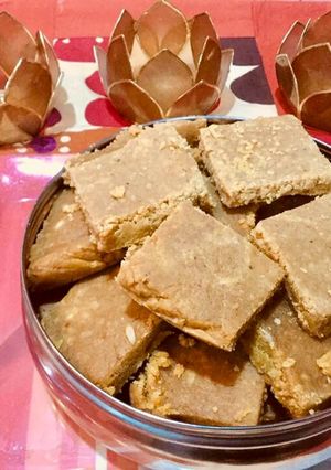 A picture of Jaggery Besan Fudge.