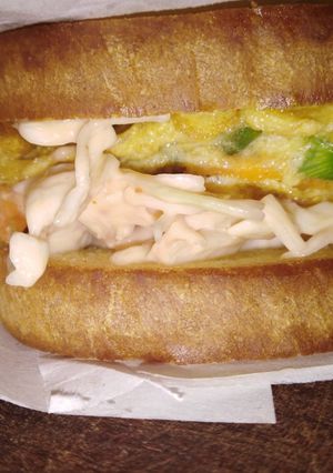 Una foto de Sándwich de huevo con repollo