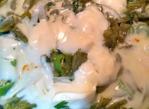 Una foto de Nopales con queso asadero!