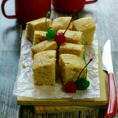 A picture of Eggless Vanilla Cake.