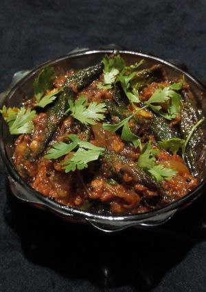 A picture of Bhindi ka salan.