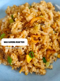 Foto resep Nasi goreng ikan teri