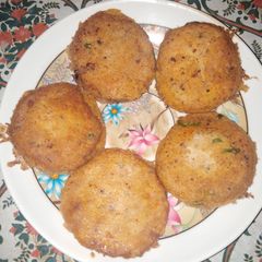 A picture of Channe ki daal ke kabab.