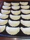 Empanadas de Pollo con Queso Cremoso