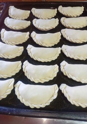 Una foto de Empanadas de Pollo con Queso Cremoso