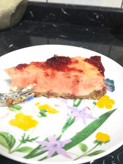 Una foto de Cheesecake Clásico con Toque de Limón