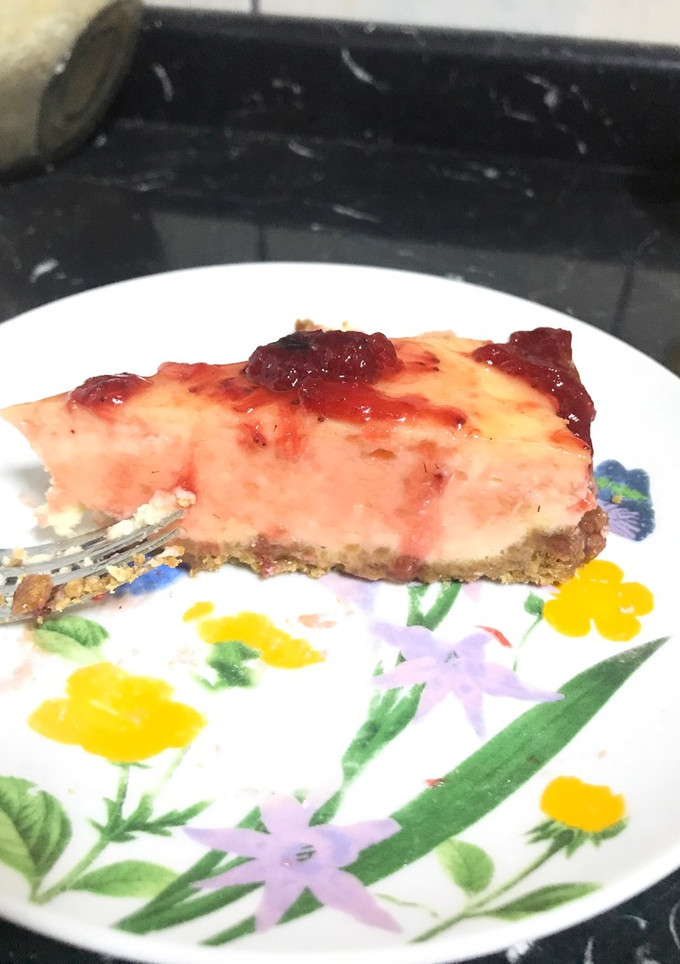 Una foto de Cheesecake Clásico con Toque de Limón