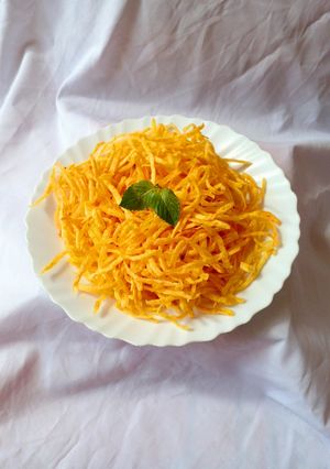 عکسی از دستور چیپس سیب زمینی رشته ای