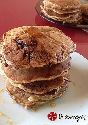 Φωτογραφία της συνταγής Pancakes με βρώμη, μπανάνα και πραλίνα