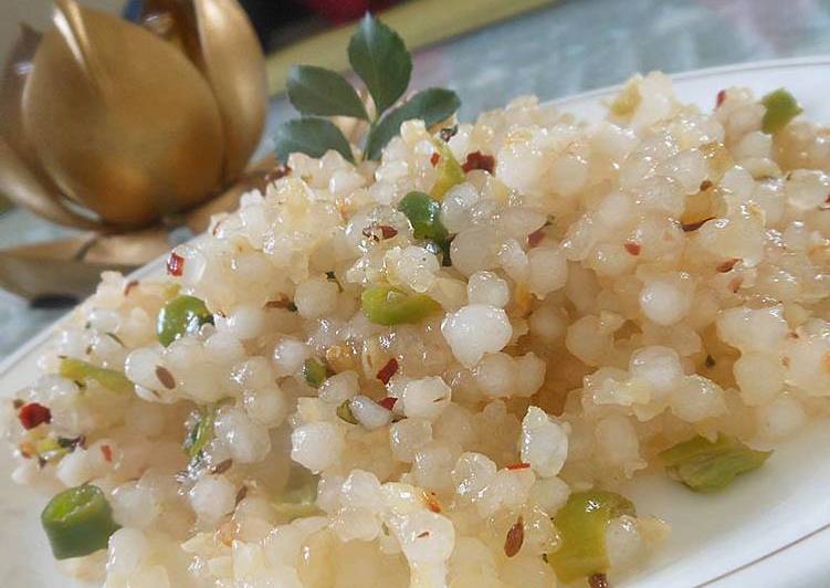Simple Way to Make Quick Sabudana Khichdi
