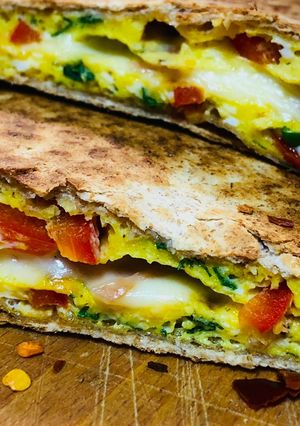 O poză a rețetei Quesadilla cu șuncă pentru micul dejun.