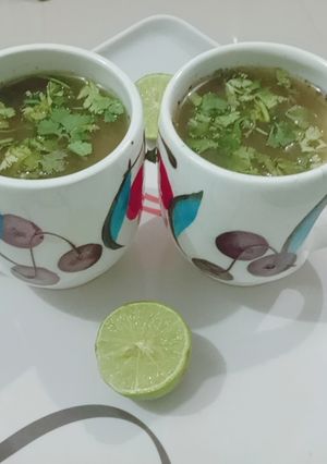 પાલક નો સૂપ(Palak Soup Recipe in Gujarati) રેસીપી મુખ્ય ફોટો