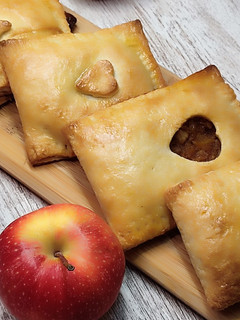 Una foto de Tartas de manzana individuales