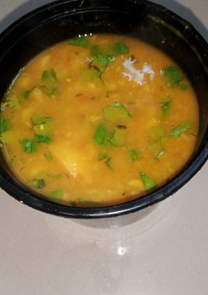 आलू मटर की सब्जी (aloo matar ki sabzi recipe in Hindi) रेसिपी मुख्य फोटो