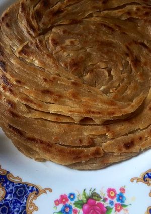 A picture of Crispy lacha parata.