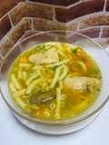 Sopa de Pollo ligera con Verduras y Fideos!!
