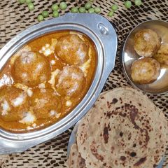 A picture of Malai Kofta - Dhaba Style (with fresh cream).