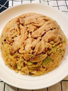 皇帝豆蕈菇麻油雞米糕 的食譜成品照片