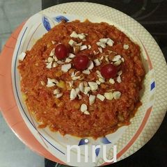 A picture of Gajar ka halwa.