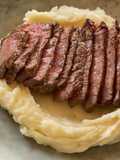 Picanha em fatias com puré