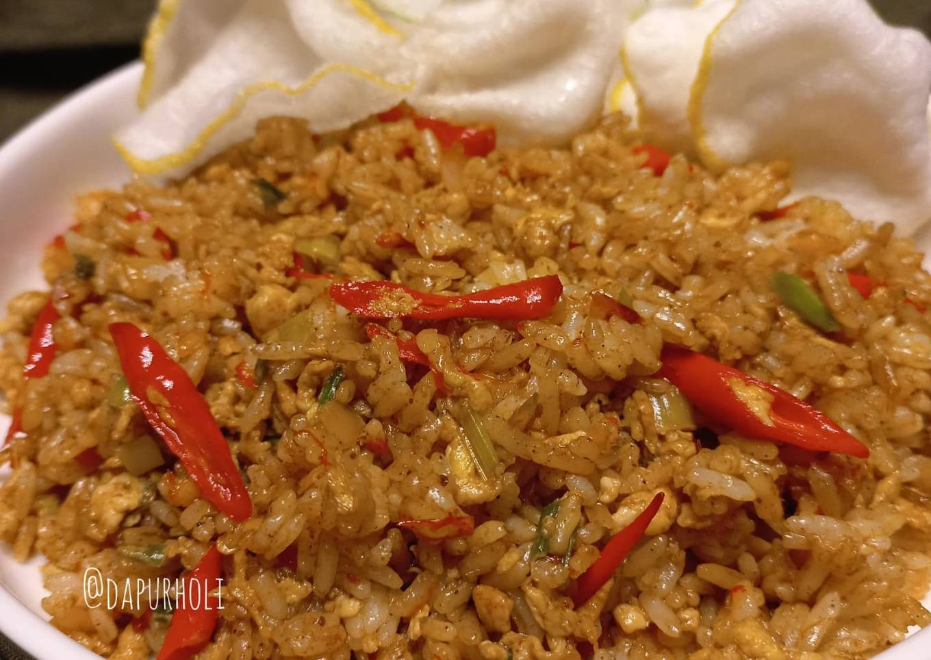 Nasi goreng bumbu rendang