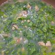 Trai nấu canh cải