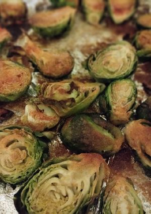 A picture of Garlic Roasted Brussel Sprouts.