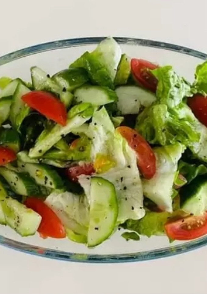 कुकुंबर सलाद (chukandar salad recipe in Hindi) रेसिपी मुख्य फोटो