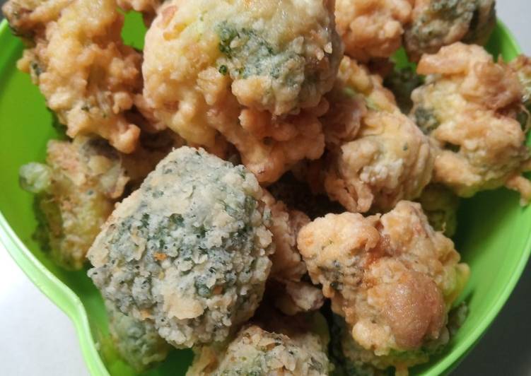Langkah memasak Brokoli Goreng Tepung Simpel yang Bisa Manjain Lidah