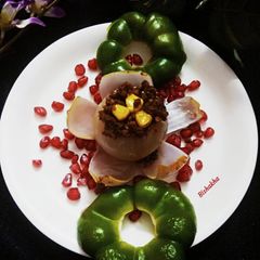 Soya granules Stuffed Baked Onion A picture of Soya granules Stuffed Baked Onion.