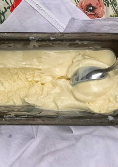 Una foto de Helado de chocolate blanco