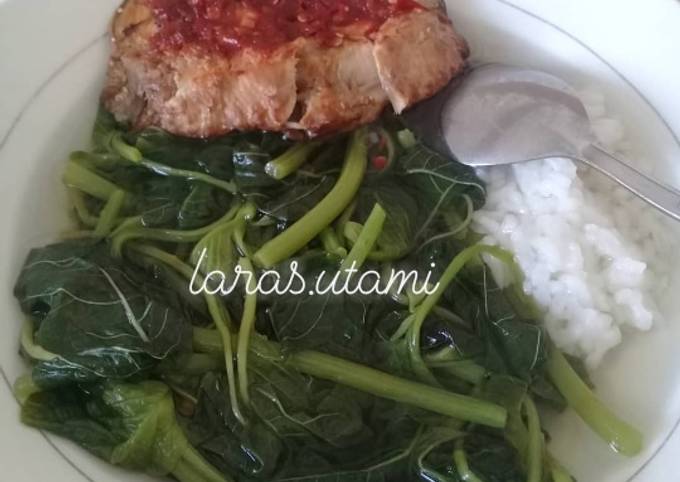 Resep Sayur Bening Bayam Penyetan Ikan Pari Asap Ikan Pe Oleh Laras