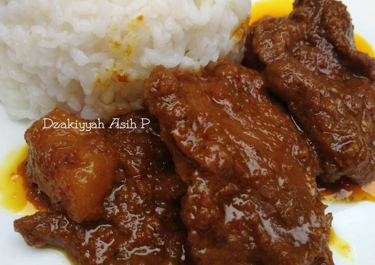 Lapis Daging dan Kentang