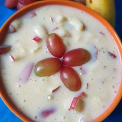 A picture of Fruit Salad.